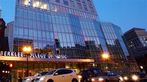 Berklee boston - Academics Explore Berklee's undergraduate and graduate degree programs; summer and international college and pre-college programs; and online degrees, certificates, and individual online courses. Undergraduate Programs Graduate Programs Non-degree Programs Academic Calendar Find Your Program …